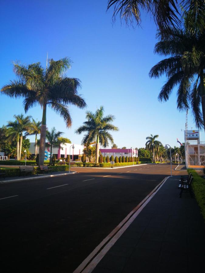 Cide Resort Hotel Minga Guazu Exterior photo